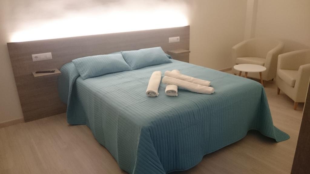Hotel Tonet (Adults Only) Tossa de Mar Quarto foto